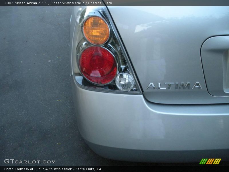 Sheer Silver Metallic / Charcoal Black 2002 Nissan Altima 2.5 SL