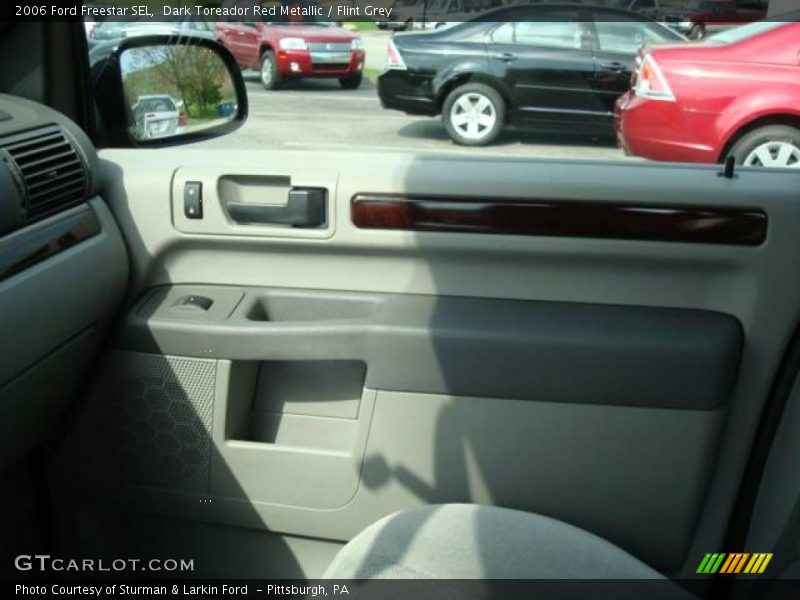 Dark Toreador Red Metallic / Flint Grey 2006 Ford Freestar SEL