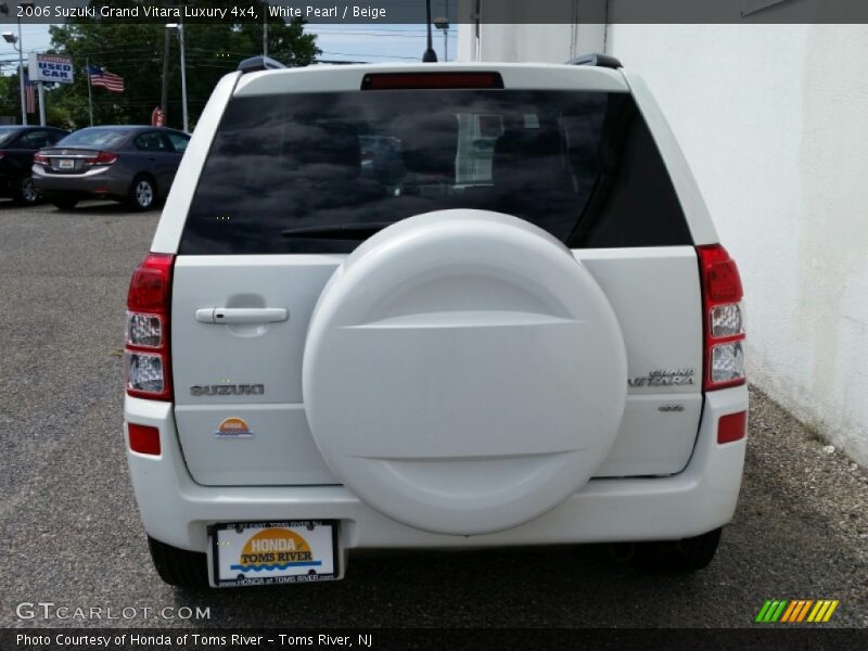 White Pearl / Beige 2006 Suzuki Grand Vitara Luxury 4x4