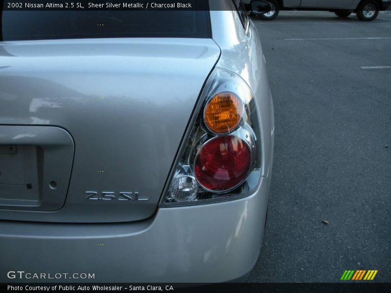Sheer Silver Metallic / Charcoal Black 2002 Nissan Altima 2.5 SL