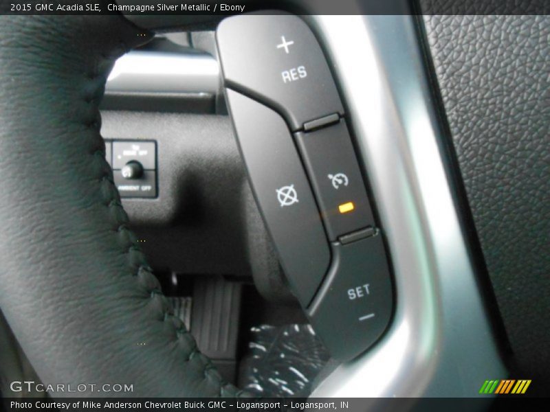 Champagne Silver Metallic / Ebony 2015 GMC Acadia SLE