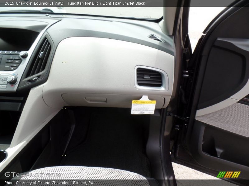 Tungsten Metallic / Light Titanium/Jet Black 2015 Chevrolet Equinox LT AWD