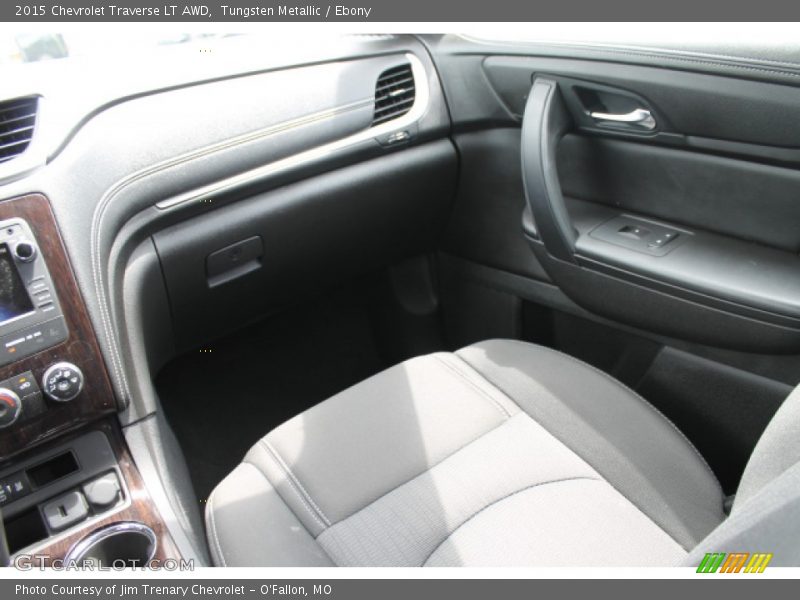 Tungsten Metallic / Ebony 2015 Chevrolet Traverse LT AWD