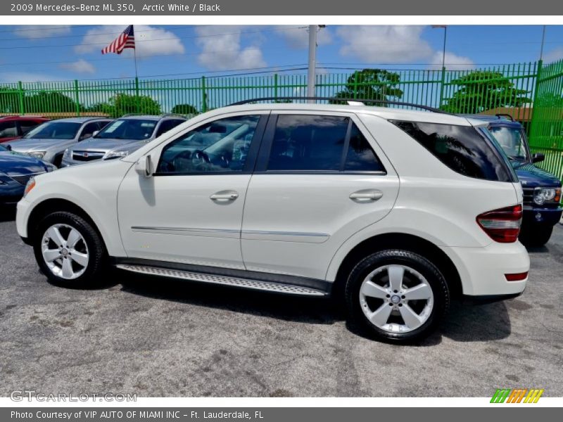 Arctic White / Black 2009 Mercedes-Benz ML 350