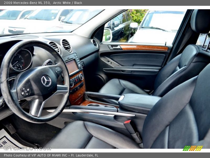 Arctic White / Black 2009 Mercedes-Benz ML 350