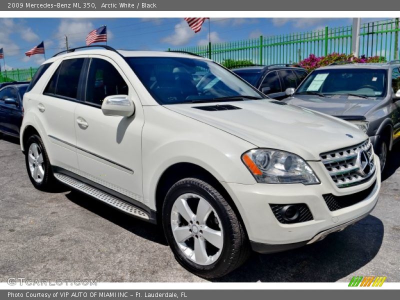 Arctic White / Black 2009 Mercedes-Benz ML 350