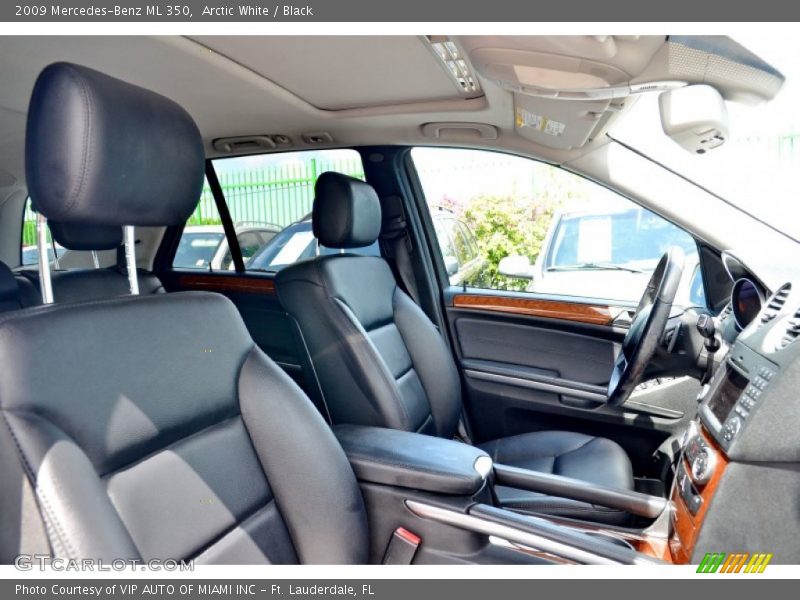 Arctic White / Black 2009 Mercedes-Benz ML 350
