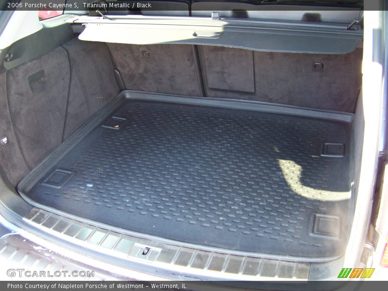 Titanium Metallic / Black 2006 Porsche Cayenne S