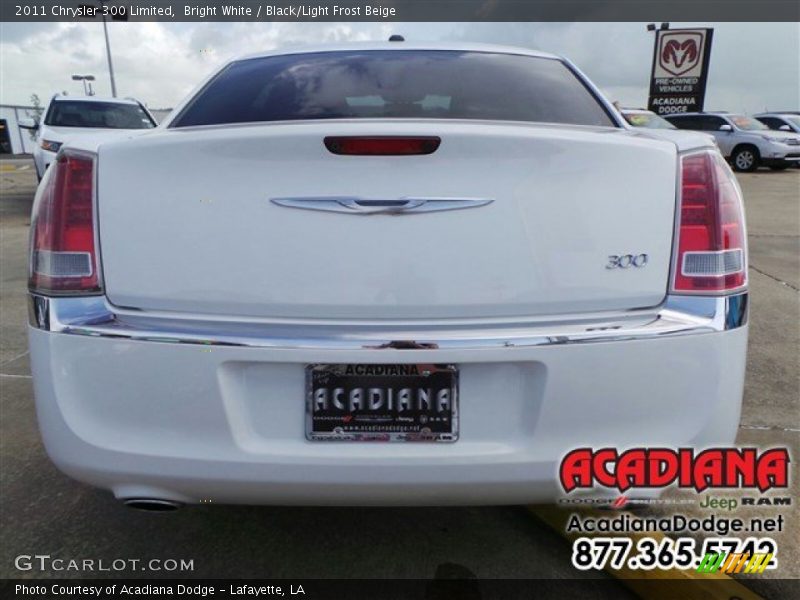 Bright White / Black/Light Frost Beige 2011 Chrysler 300 Limited