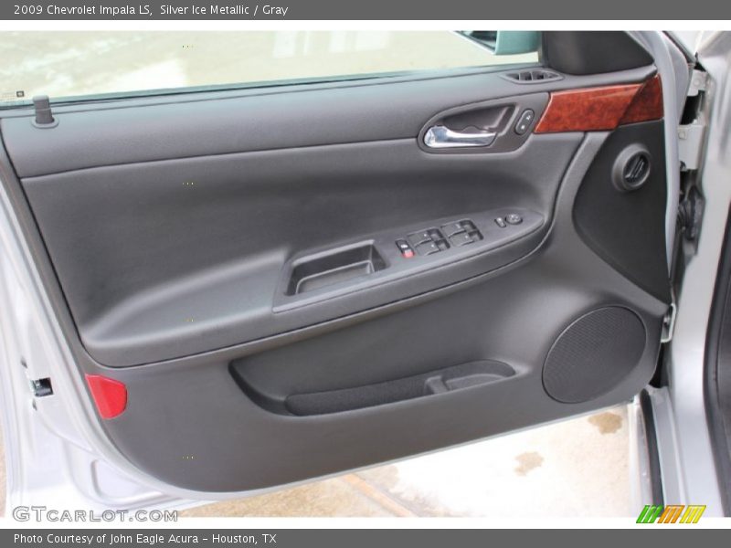 Silver Ice Metallic / Gray 2009 Chevrolet Impala LS