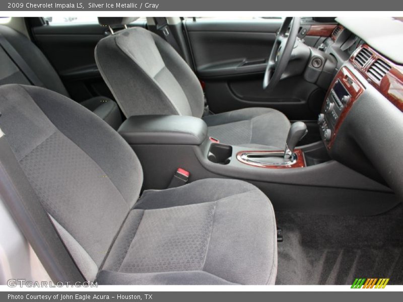 Silver Ice Metallic / Gray 2009 Chevrolet Impala LS