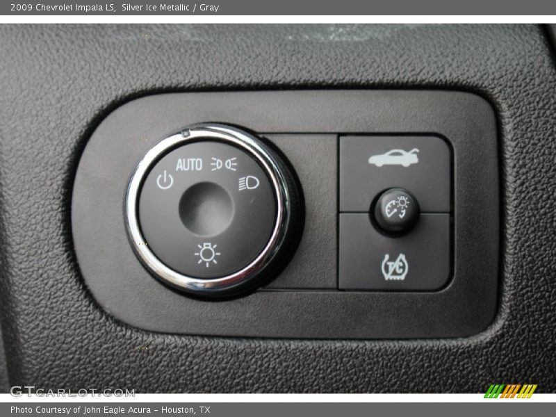 Silver Ice Metallic / Gray 2009 Chevrolet Impala LS