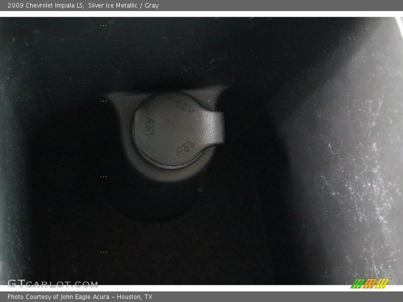 Silver Ice Metallic / Gray 2009 Chevrolet Impala LS
