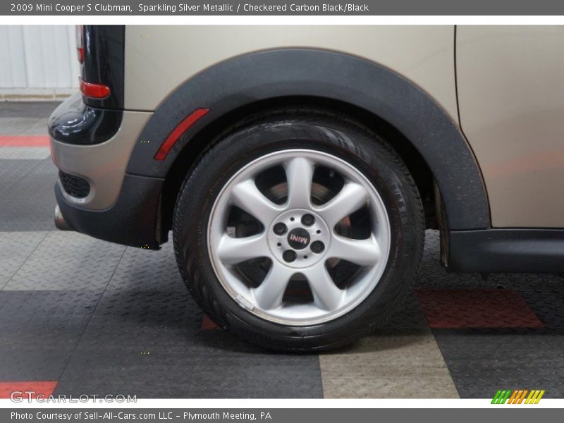 Sparkling Silver Metallic / Checkered Carbon Black/Black 2009 Mini Cooper S Clubman