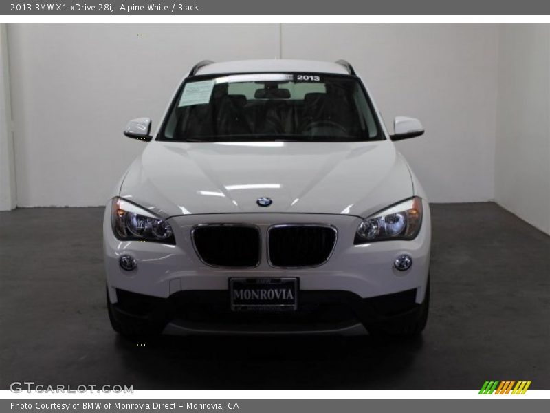 Alpine White / Black 2013 BMW X1 xDrive 28i