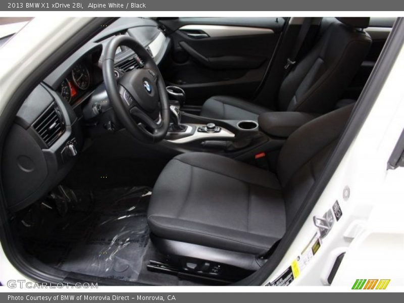 Alpine White / Black 2013 BMW X1 xDrive 28i