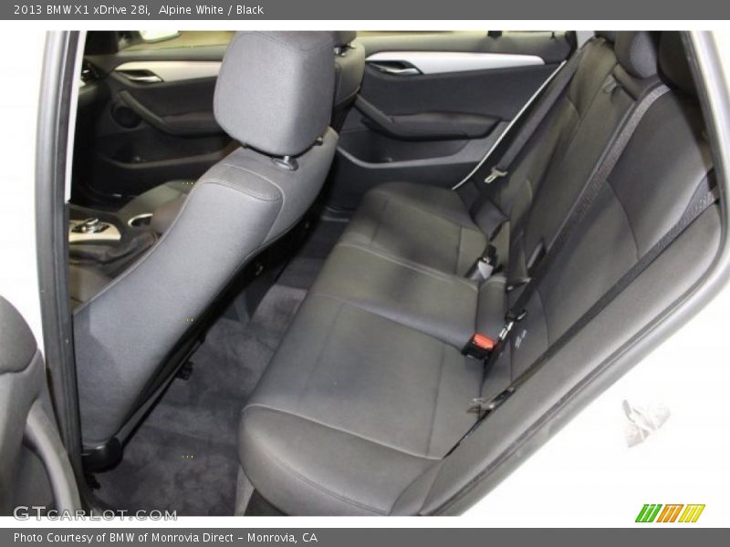 Alpine White / Black 2013 BMW X1 xDrive 28i