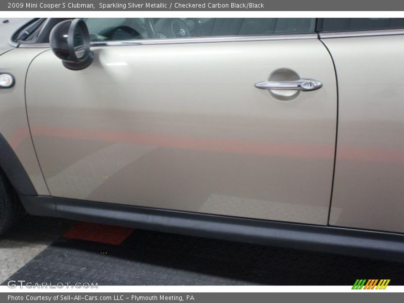 Sparkling Silver Metallic / Checkered Carbon Black/Black 2009 Mini Cooper S Clubman