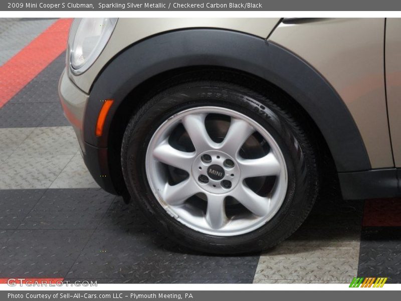 Sparkling Silver Metallic / Checkered Carbon Black/Black 2009 Mini Cooper S Clubman