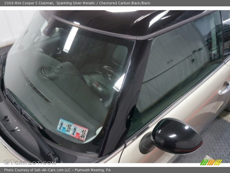 Sparkling Silver Metallic / Checkered Carbon Black/Black 2009 Mini Cooper S Clubman