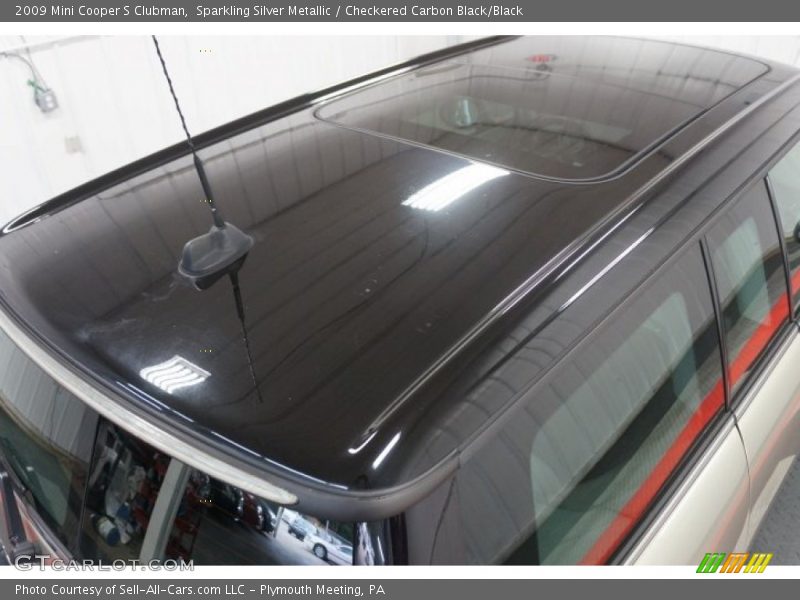Sparkling Silver Metallic / Checkered Carbon Black/Black 2009 Mini Cooper S Clubman