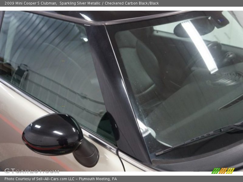 Sparkling Silver Metallic / Checkered Carbon Black/Black 2009 Mini Cooper S Clubman
