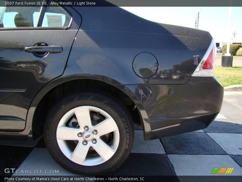 Alloy Metallic / Light Stone 2007 Ford Fusion SE V6
