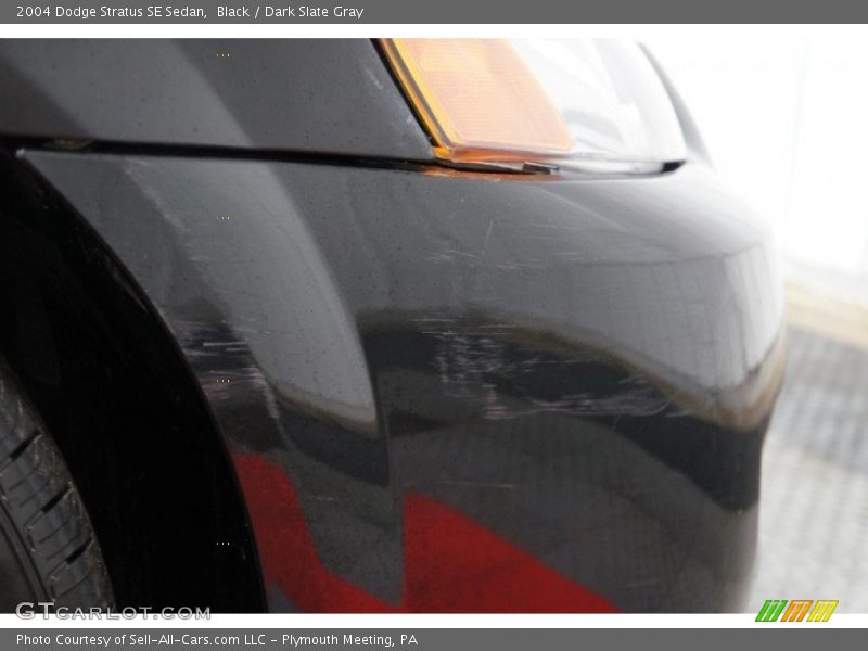 Black / Dark Slate Gray 2004 Dodge Stratus SE Sedan