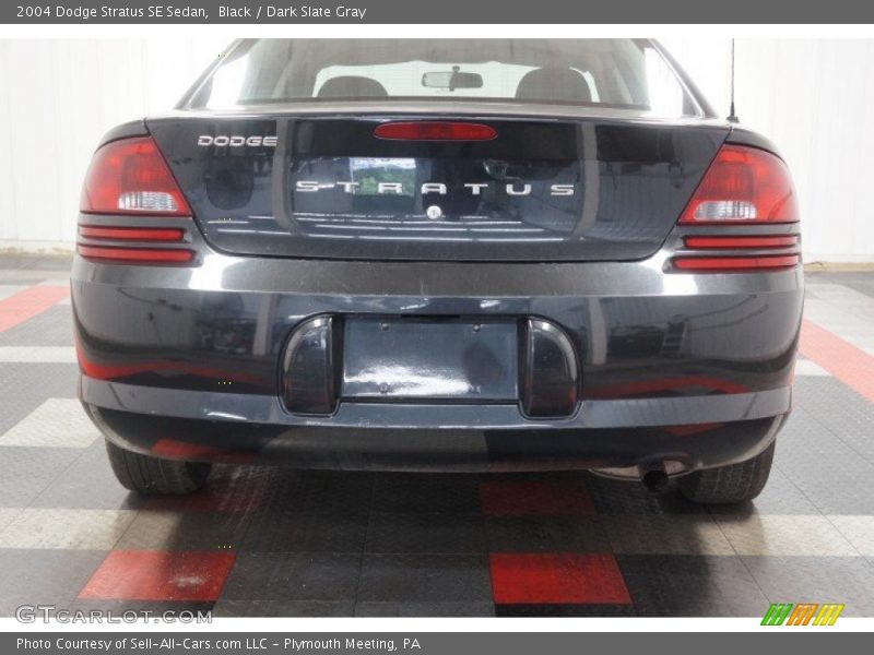 Black / Dark Slate Gray 2004 Dodge Stratus SE Sedan