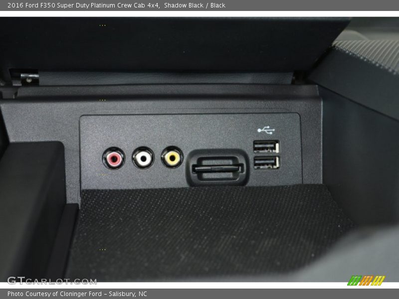 Shadow Black / Black 2016 Ford F350 Super Duty Platinum Crew Cab 4x4