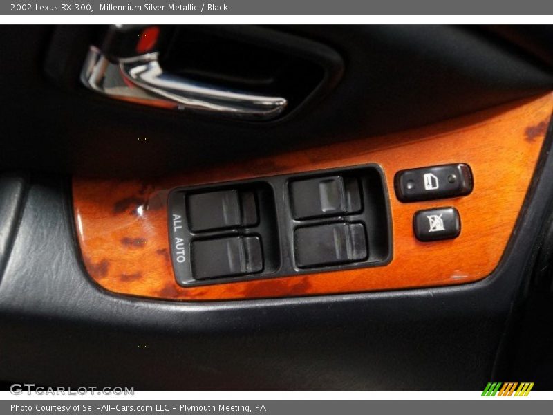 Millennium Silver Metallic / Black 2002 Lexus RX 300