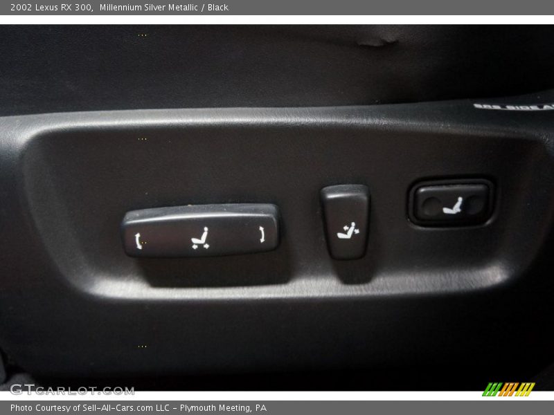 Millennium Silver Metallic / Black 2002 Lexus RX 300