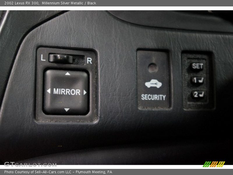 Millennium Silver Metallic / Black 2002 Lexus RX 300