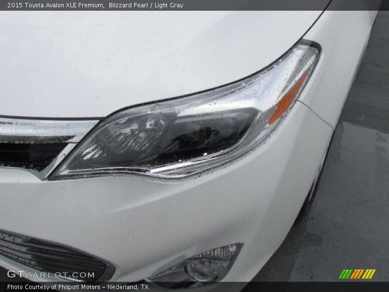 Blizzard Pearl / Light Gray 2015 Toyota Avalon XLE Premium