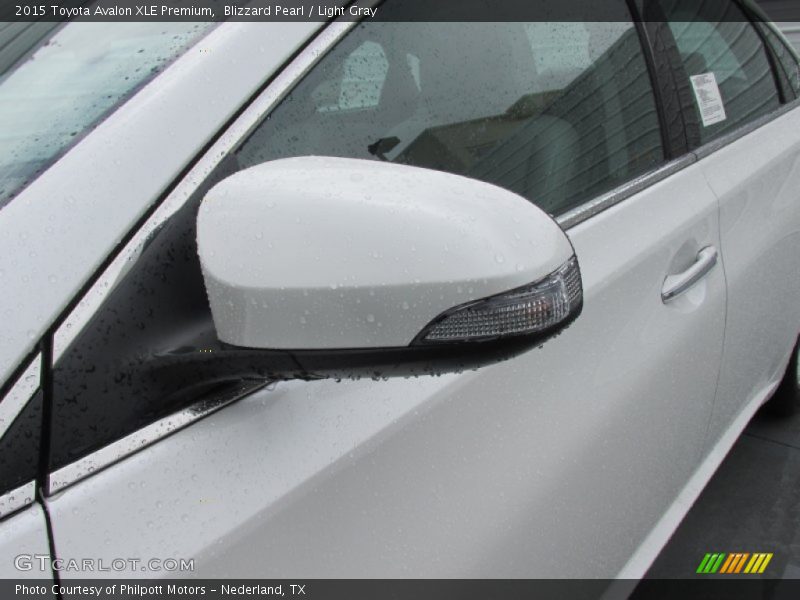 Blizzard Pearl / Light Gray 2015 Toyota Avalon XLE Premium