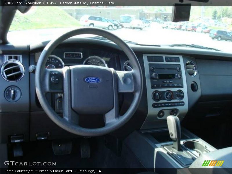 Carbon Metallic / Charcoal Black 2007 Ford Expedition XLT 4x4