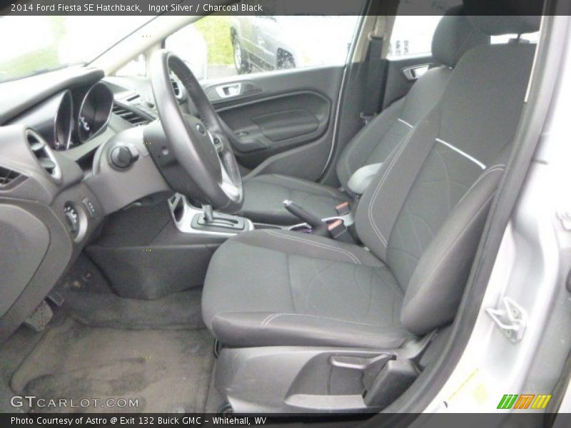 Ingot Silver / Charcoal Black 2014 Ford Fiesta SE Hatchback