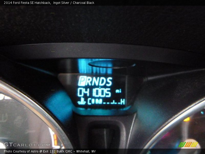 Ingot Silver / Charcoal Black 2014 Ford Fiesta SE Hatchback