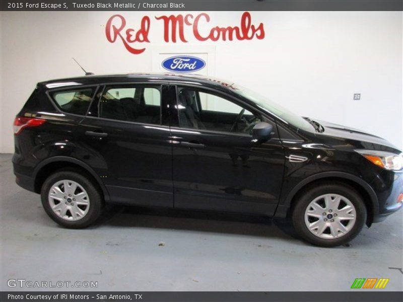 Tuxedo Black Metallic / Charcoal Black 2015 Ford Escape S