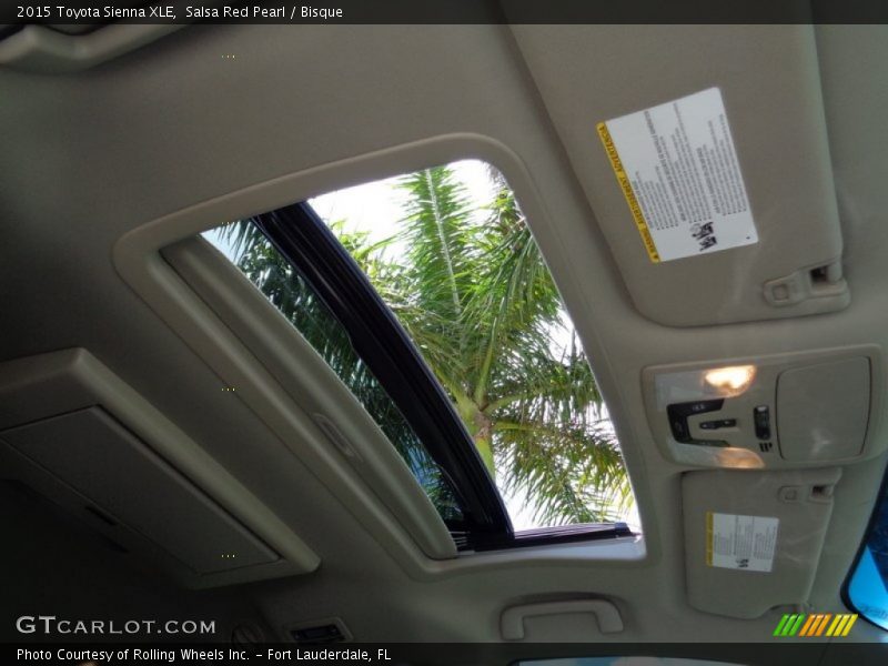 Salsa Red Pearl / Bisque 2015 Toyota Sienna XLE