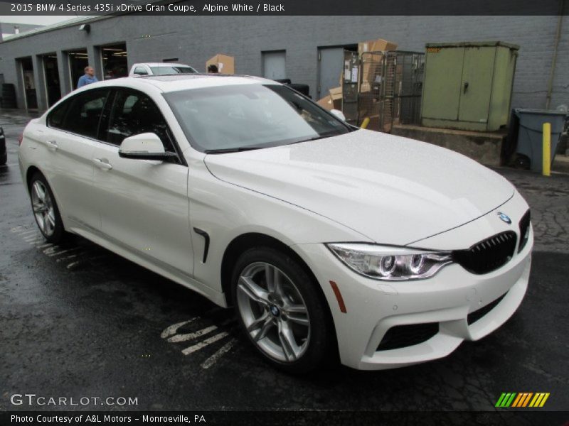 Front 3/4 View of 2015 4 Series 435i xDrive Gran Coupe