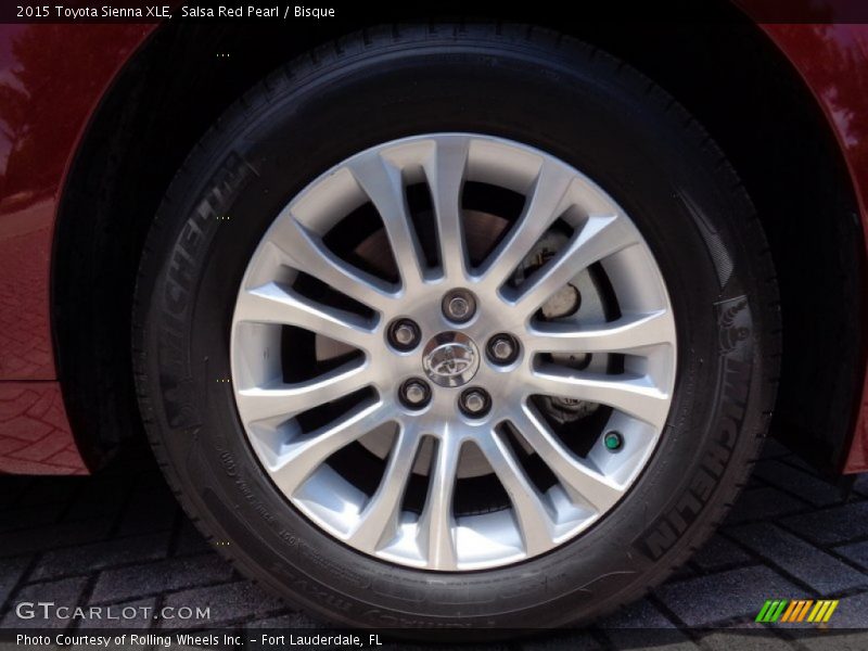 Salsa Red Pearl / Bisque 2015 Toyota Sienna XLE