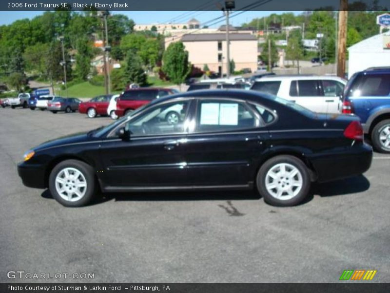 Black / Ebony Black 2006 Ford Taurus SE