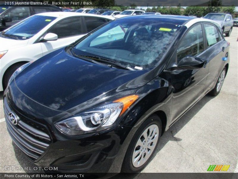 Black Noir Pearl / Black 2016 Hyundai Elantra GT