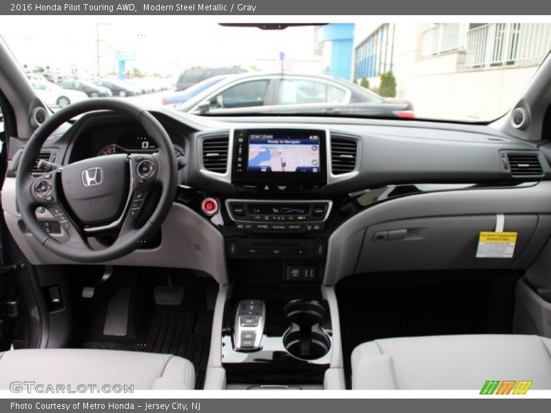 Dashboard of 2016 Pilot Touring AWD