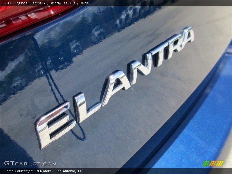 Windy Sea Blue / Beige 2016 Hyundai Elantra GT