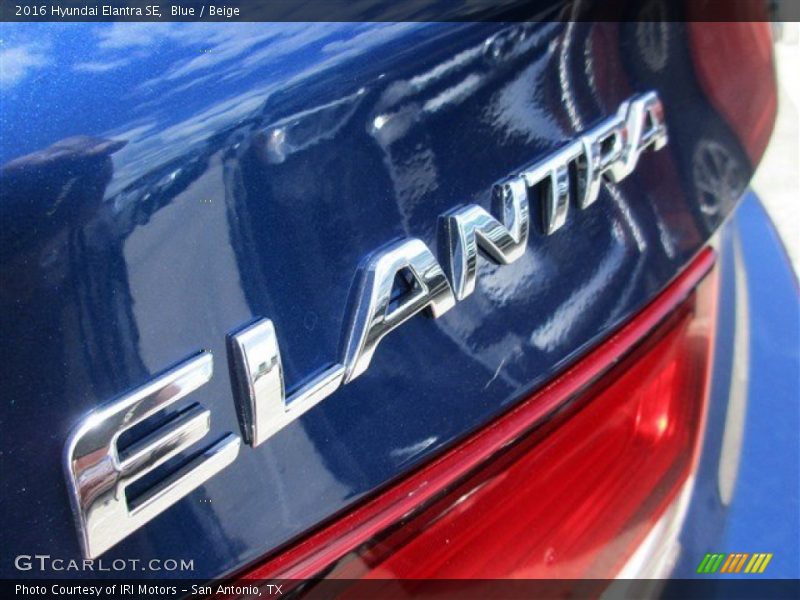 Blue / Beige 2016 Hyundai Elantra SE