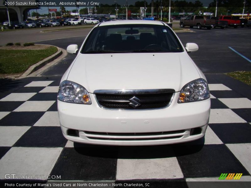 Absolute White / Grey 2006 Suzuki Forenza Sedan