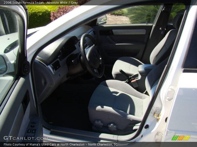 Absolute White / Grey 2006 Suzuki Forenza Sedan