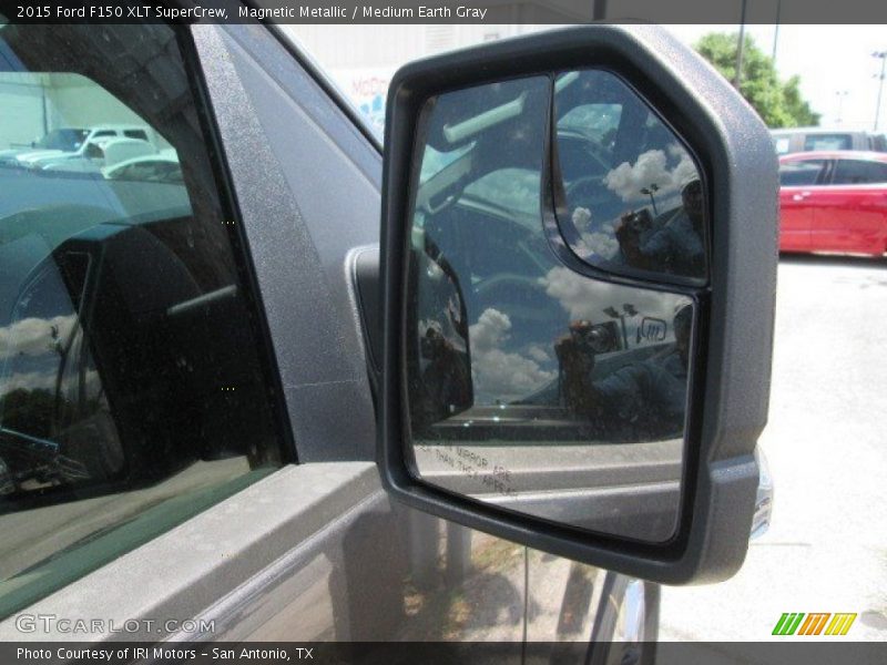 Magnetic Metallic / Medium Earth Gray 2015 Ford F150 XLT SuperCrew